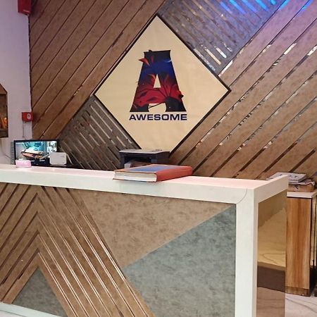 ניו דלהי Hotel Awesome International מראה חיצוני תמונה