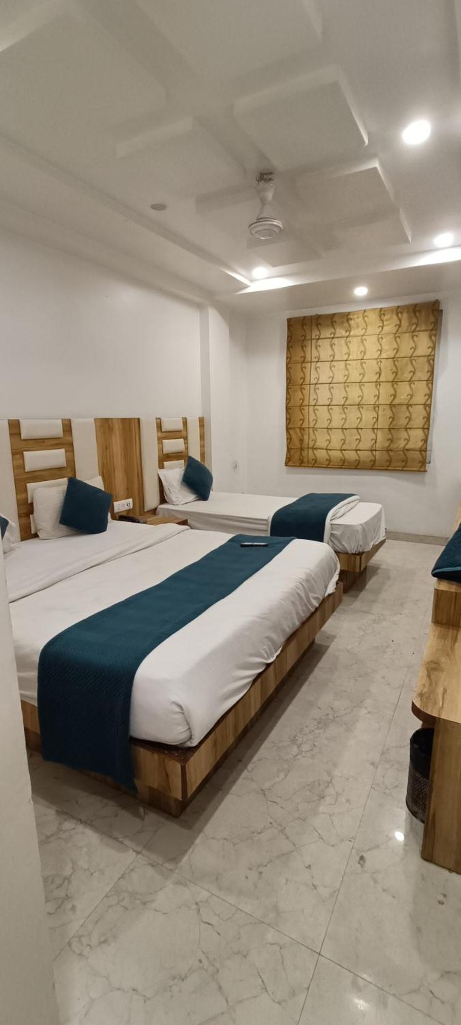 ניו דלהי Hotel Awesome International מראה חיצוני תמונה